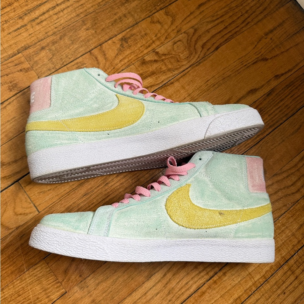 Nike SB Blazer Light Dew - Picture 2 of 9